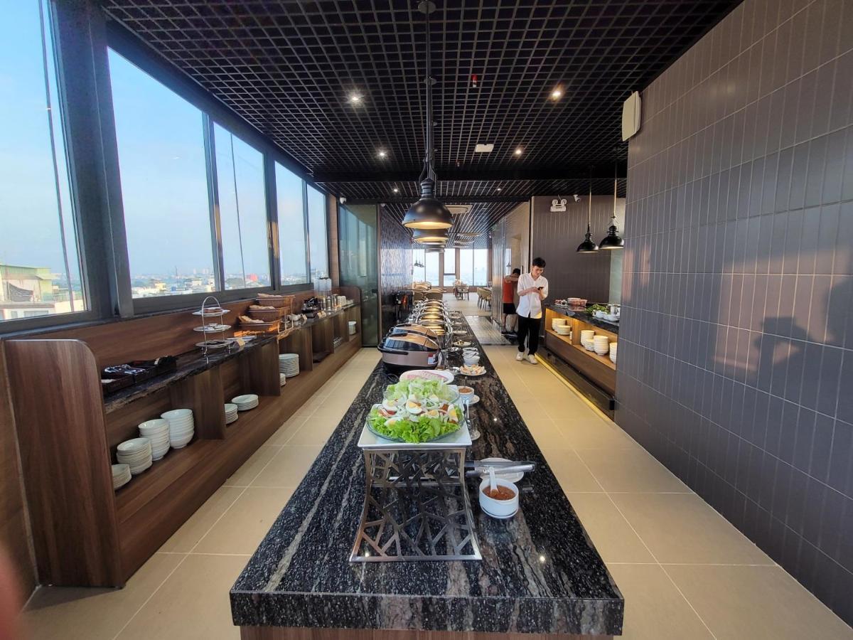 הו צ'י מין סיטי Thanh Long Hotel - Bach Dang מראה חיצוני תמונה