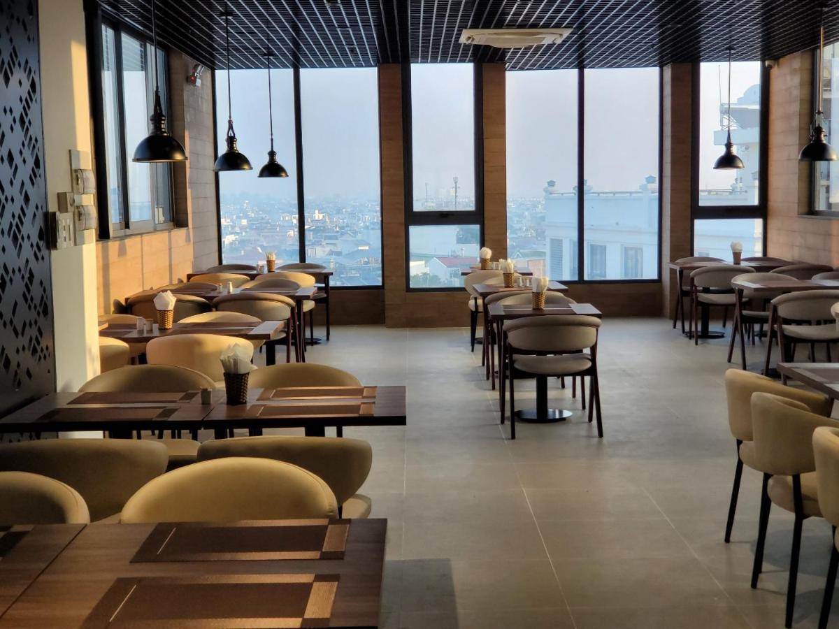 הו צ'י מין סיטי Thanh Long Hotel - Bach Dang מראה חיצוני תמונה