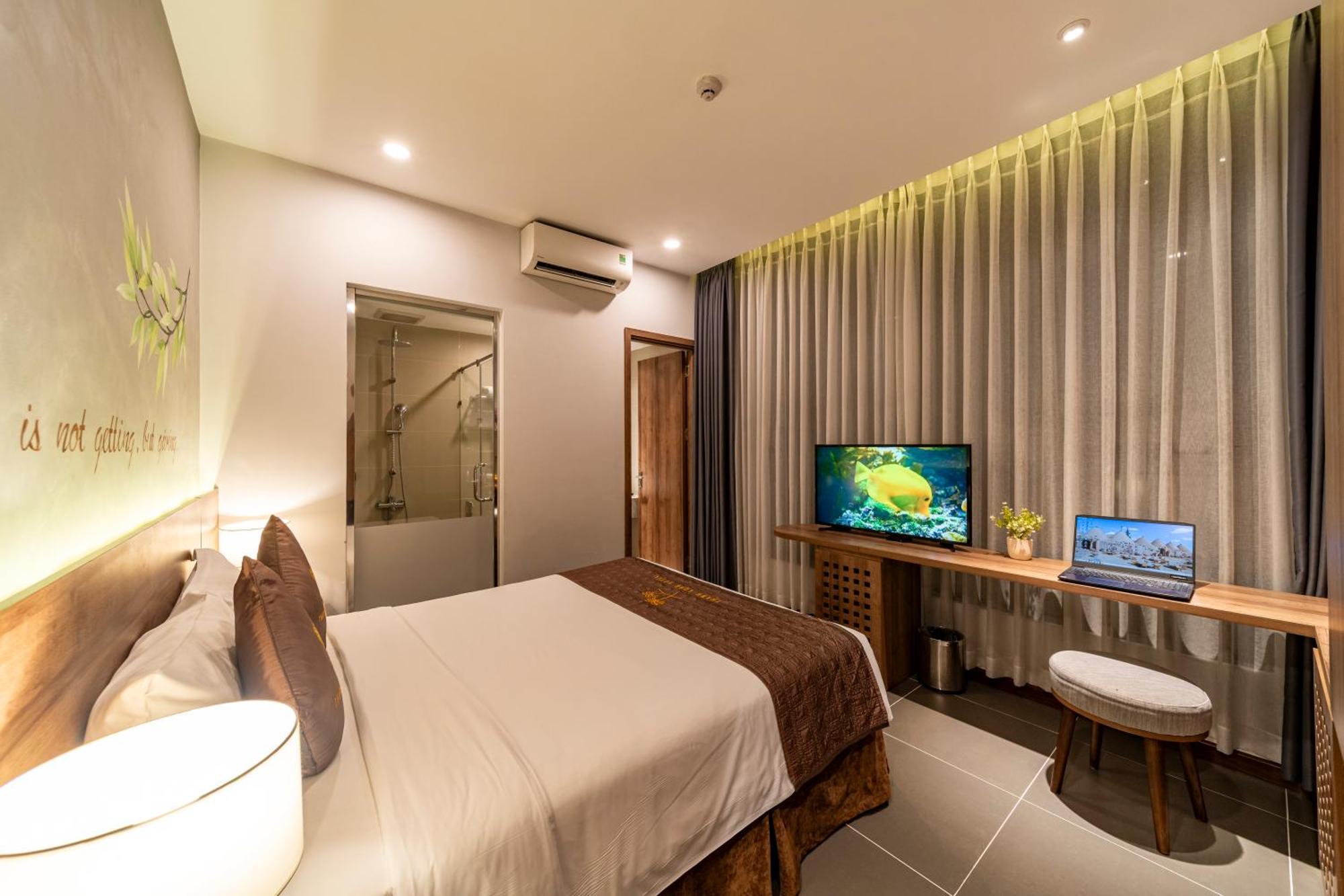 הו צ'י מין סיטי Thanh Long Hotel - Bach Dang מראה חיצוני תמונה