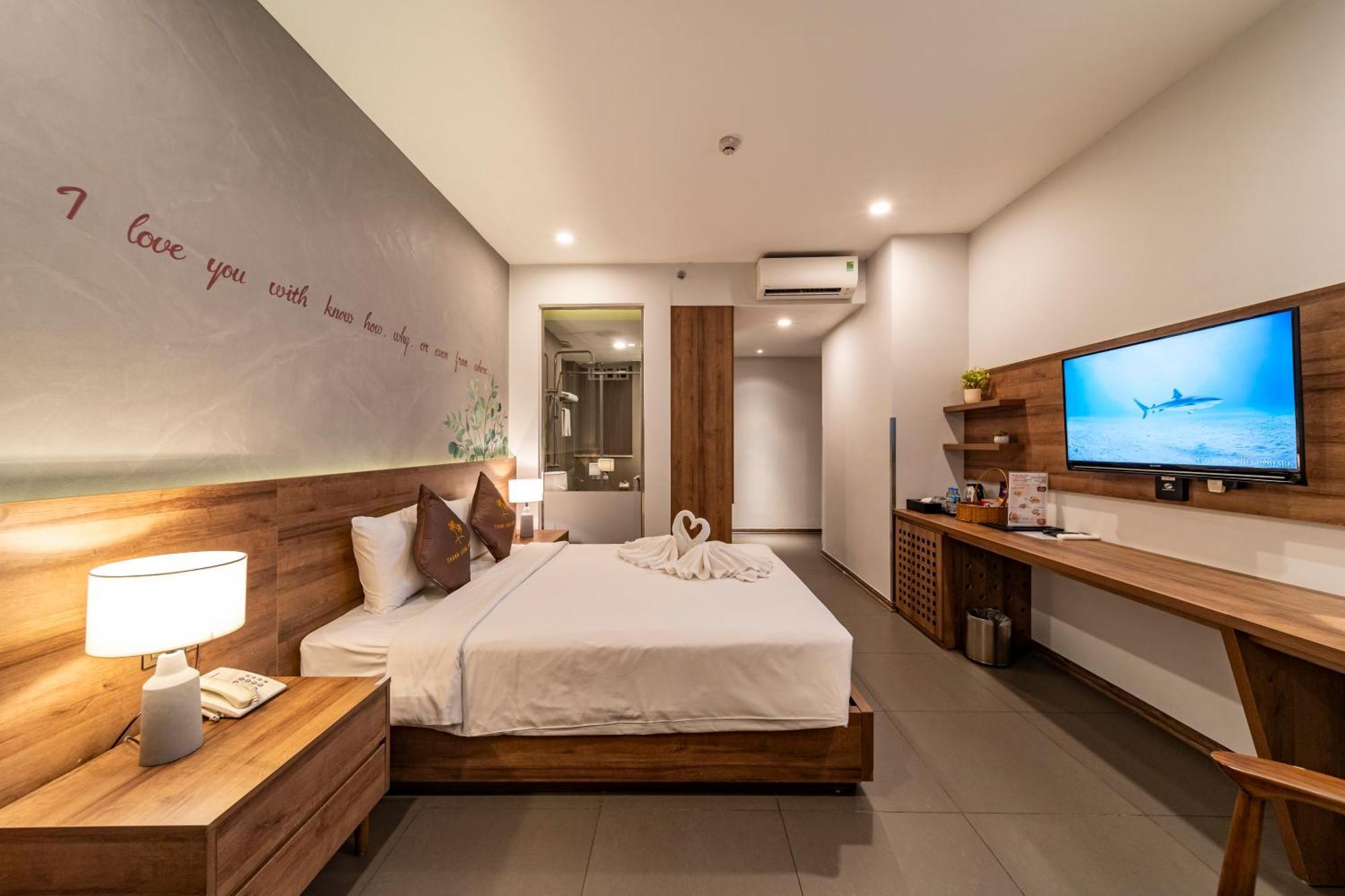 הו צ'י מין סיטי Thanh Long Hotel - Bach Dang מראה חיצוני תמונה